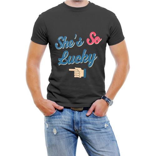 She's So Lucky Men Graphic t-Shirt